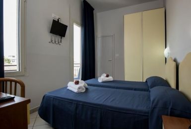 Hotel Scarlet